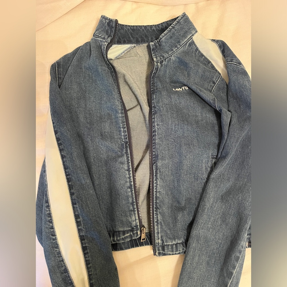Levi’s Trucker denim jacket